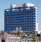 Le Meridien Mina Seyahi Hotel picture